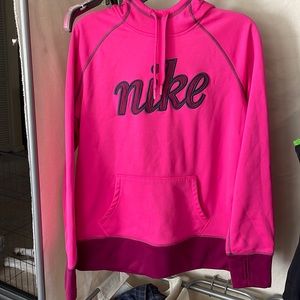 Nike Womens Sweatshirt